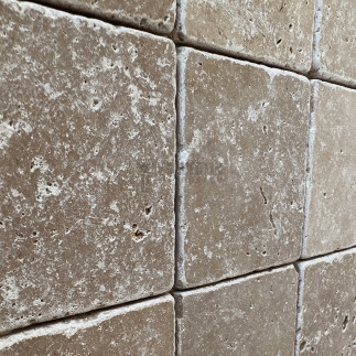 Petit carrelage travertin sol-mur Noisette 20x20x1cm