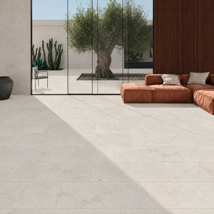 Carrelage en pierre ROYAL Beige sablé-brossé 60x90x1,8cm